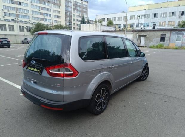 Ford Galaxy II