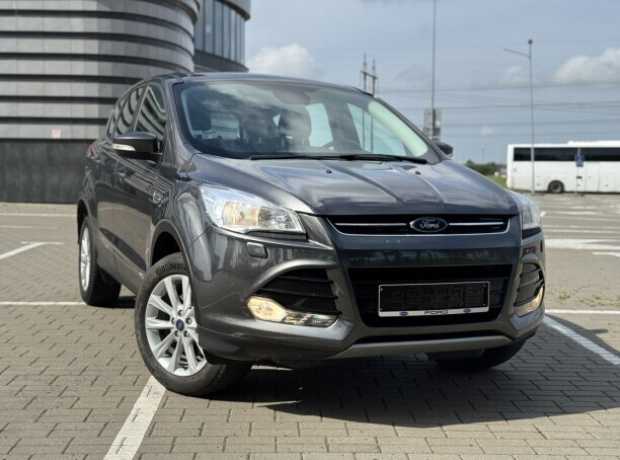 Ford Kuga II, 2016, пробег 208000 км