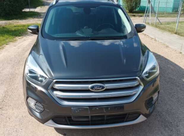 Ford Kuga II  Рестайлинг, 2017, пробег 126850 км