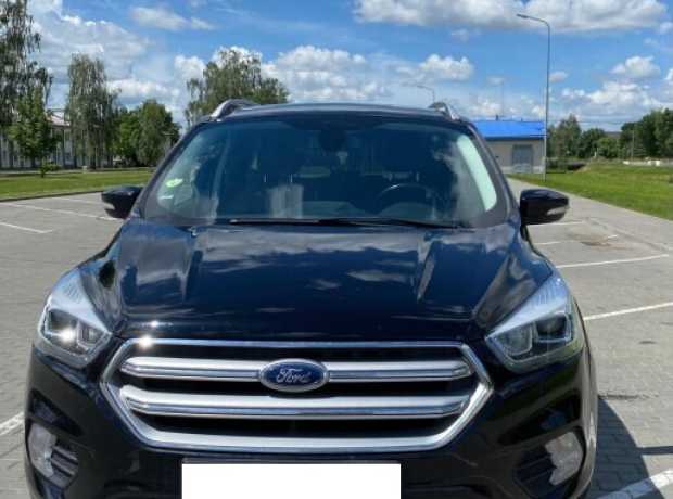 Ford Kuga II  Рестайлинг, 2017, пробег 174000 км
