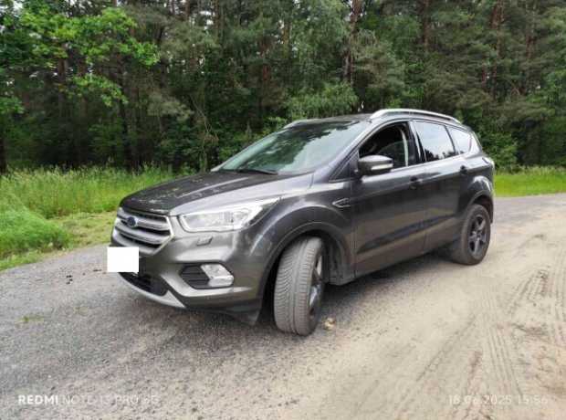 Ford Kuga II  Рестайлинг, 2017, пробег 175000 км