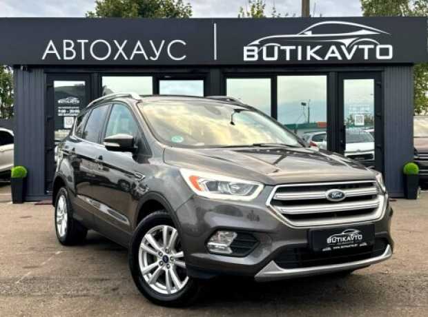 Ford Kuga II  Рестайлинг, 2017, пробег 190117 км