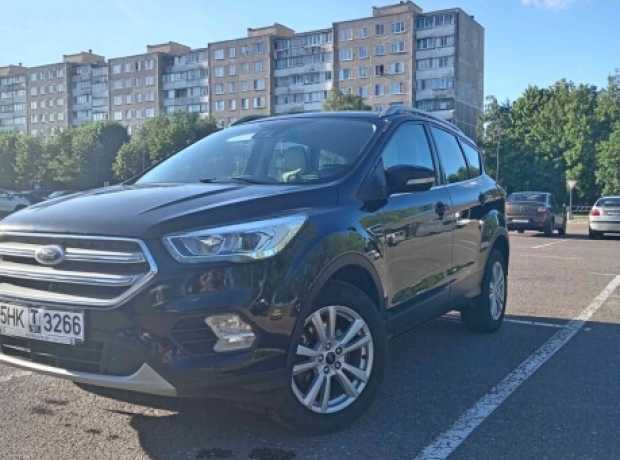 Ford Kuga II  Рестайлинг, 2017, пробег 204550 км