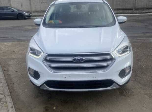 Ford Kuga II  Рестайлинг, 2018, пробег 185000 км