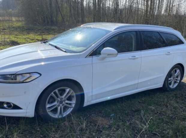 Ford Mondeo V, 2018, пробег 211000 км