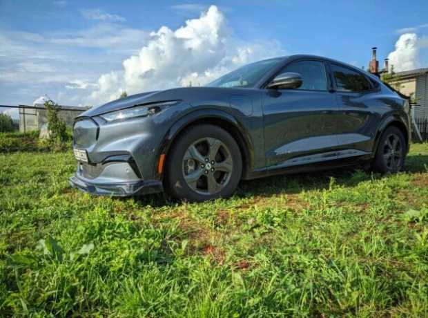Ford Mustang Mach-E , 2021, пробег 28470 км