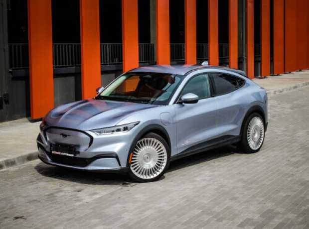 Ford Mustang Mach-E , 2022, пробег 21800 км