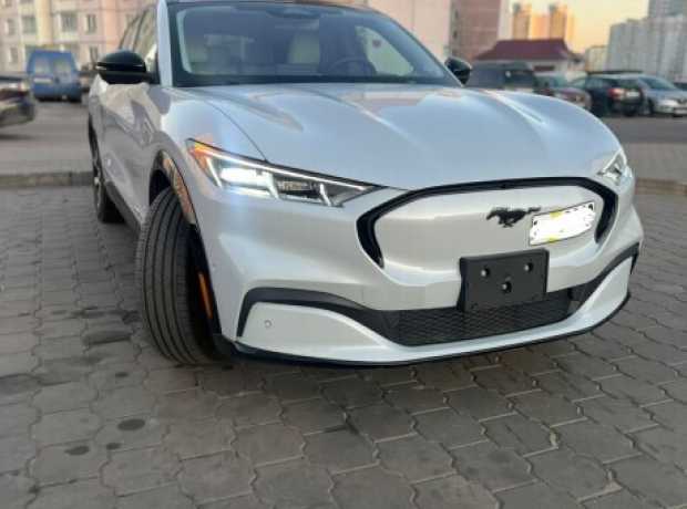 Ford Mustang Mach-E , 2022, пробег 26500 км