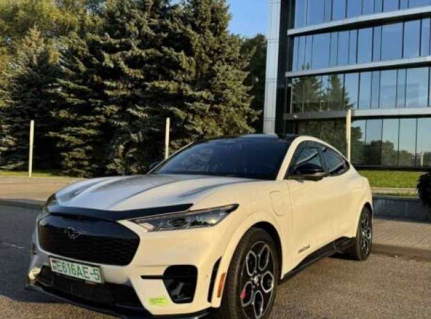 Ford Mustang Mach-E , 2022, пробег 28000 км
