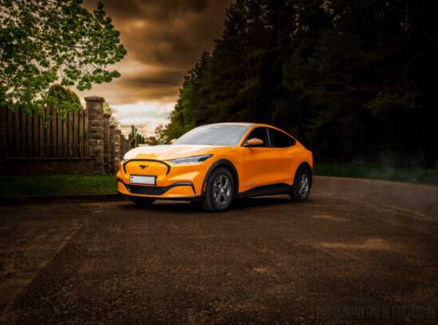 Ford Mustang Mach-E , 2022, пробег 57000 км