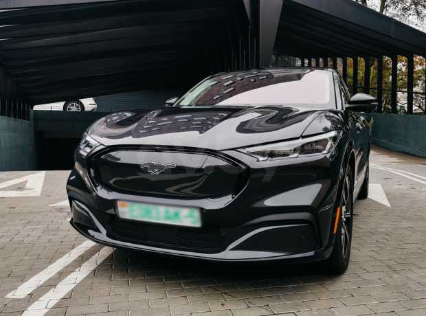 Ford Mustang Mach-E I