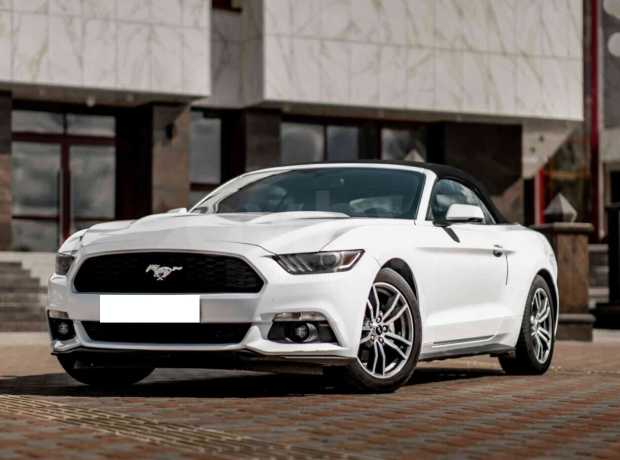 Ford Mustang VI