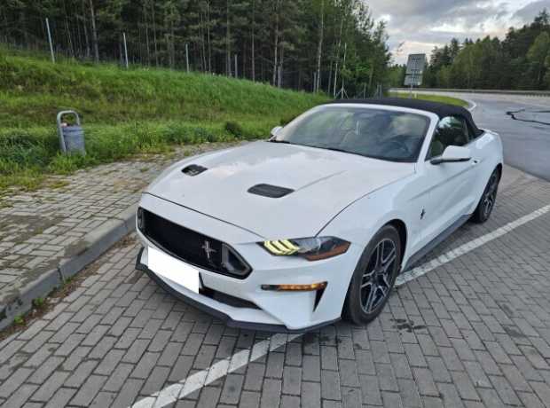 Ford Mustang VI  Рестайлинг, 2020, пробег 111000 км