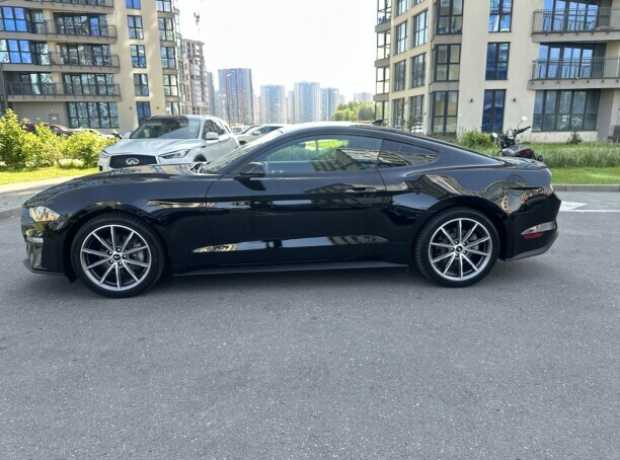 Ford Mustang VI  Рестайлинг, 2020, пробег 242000 км