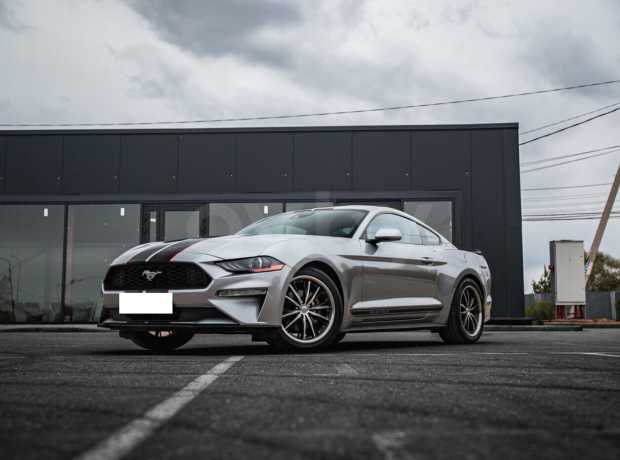 Ford Mustang VI Рестайлинг Ford Mustang VI Рестайлинг