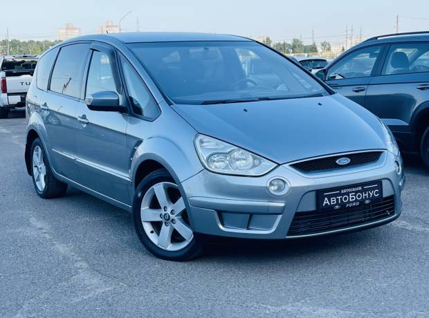 Ford S-MAX I