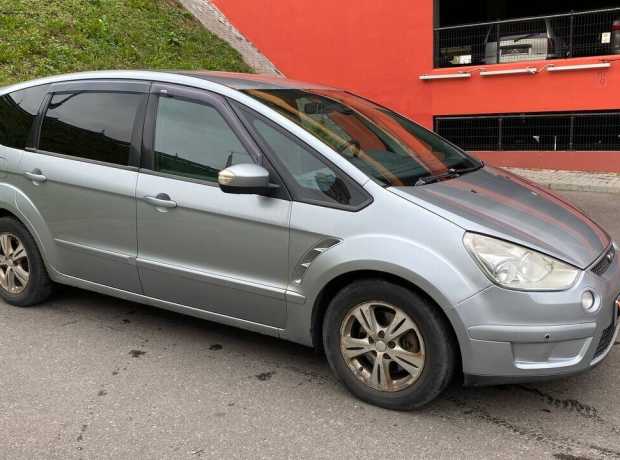 Ford S-MAX I