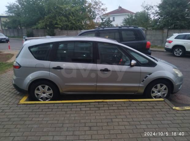 Ford S-MAX I