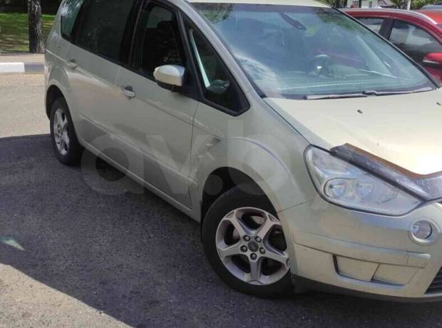 Ford S-MAX I