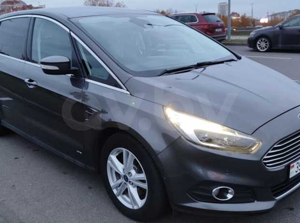 Ford S-MAX II Ford S-MAX II