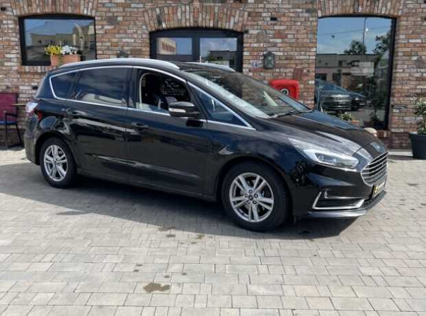 Ford S-MAX II Рестайлинг, 2019, пробег 155941 км Ford S-MAX II Рестайлинг, 2019, пробег 155941 км