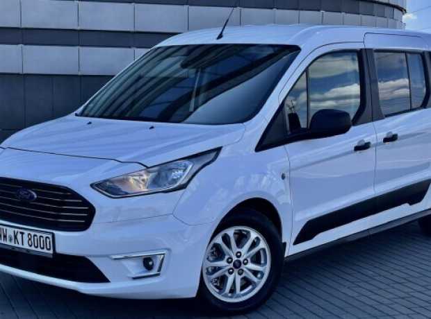 Ford Tourneo Connect II Рестайлинг, 2019, пробег 206000 км Ford Tourneo Connect II Рестайлинг, 2019, пробег 206000 км