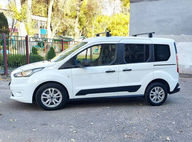 Ford Tourneo Connect II Рестайлинг