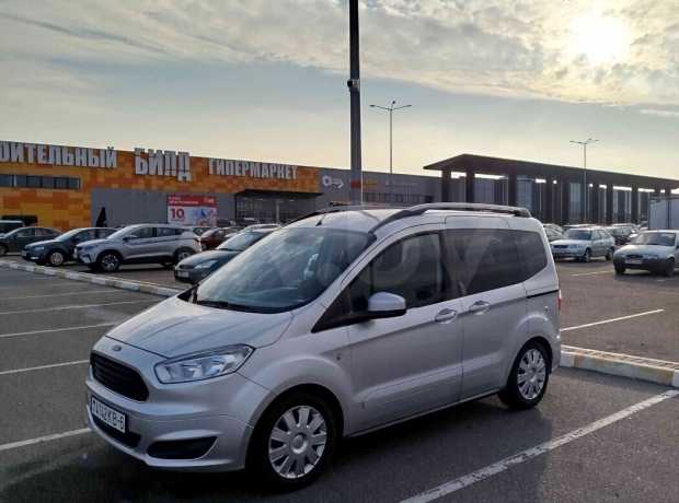 Ford Tourneo Courier I