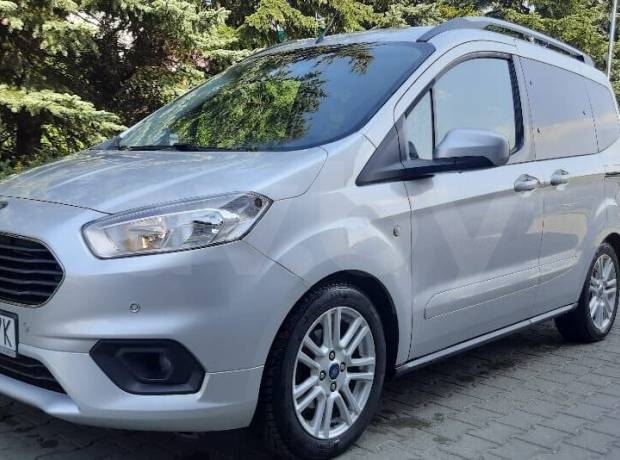 Ford Tourneo Courier I Рестайлинг