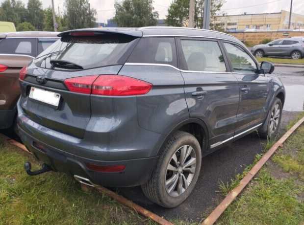 Geely Atlas I, 2021, пробег 77000 км