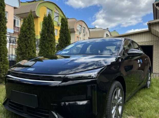 Geely Galaxy L6 , 2025, пробег 8500 км
