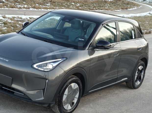 Geely Xingyuan I