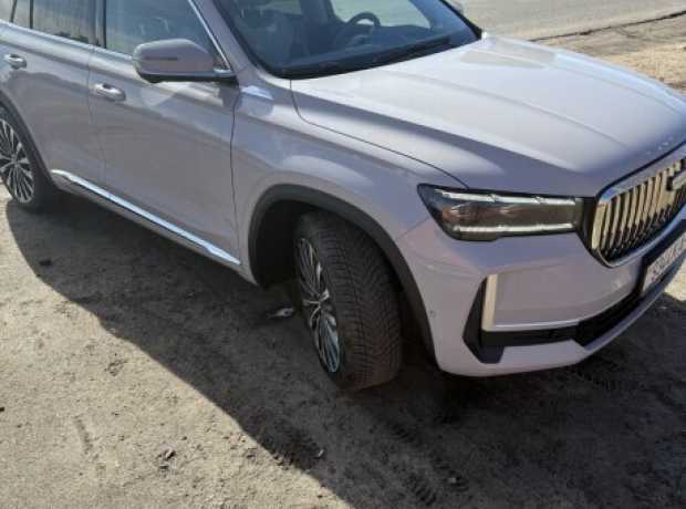 Geely Xingyue L I  Рестайлинг, 2024, пробег 82000 км