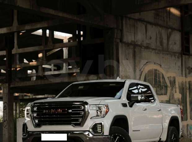 GMC Sierra IV
