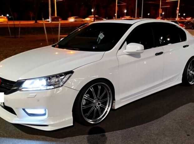 Honda Accord IX, 2013, пробег 192000 км