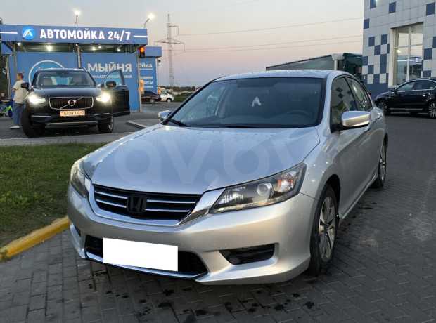 Honda Accord IX