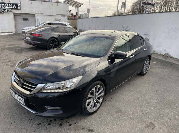 Honda Accord IX