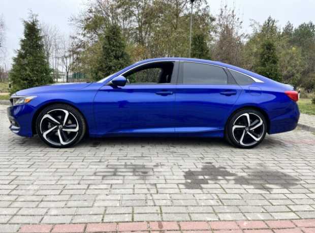 Honda Accord X, 2018, пробег 120000 км