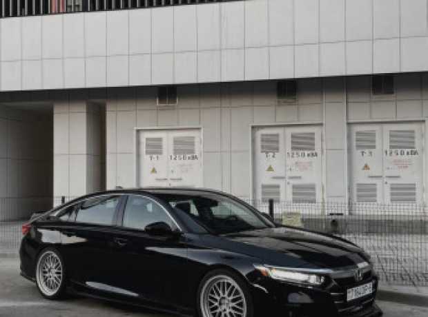 Honda Accord X, 2019, пробег 156000 км