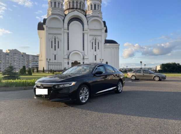 Honda Accord X, 2020, пробег 117000 км