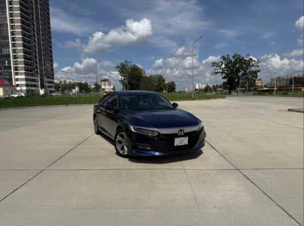 Honda Accord X, 2020, пробег 127000 км