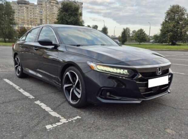 Honda Accord X  Рестайлинг, 2021, пробег 64000 км