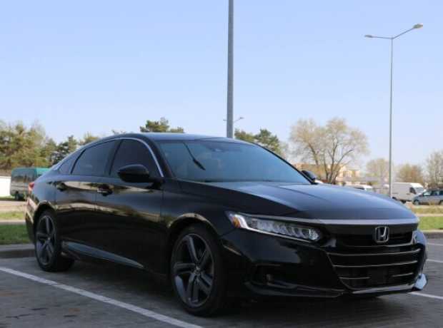 Honda Accord X  Рестайлинг, 2021, пробег 99000 км