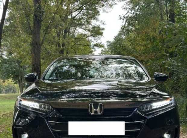 Honda Accord X  Рестайлинг, 2022, пробег 33000 км