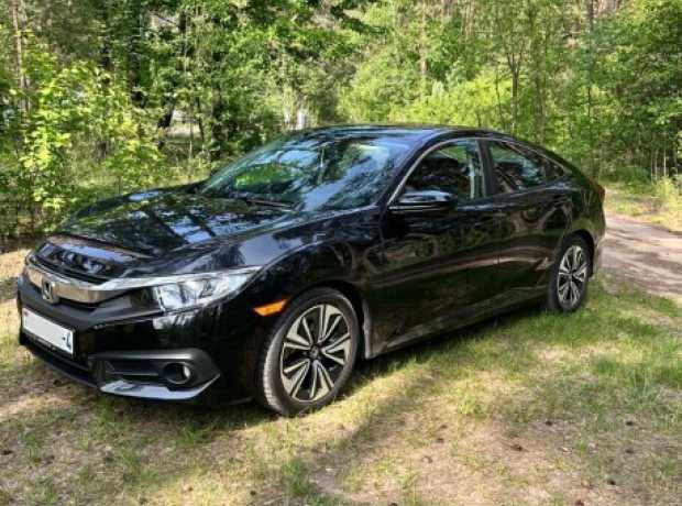 Honda Civic X, 2016, пробег 240000 км