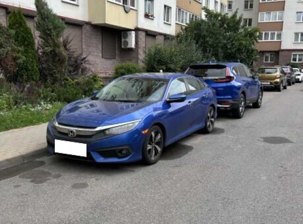 Honda Civic X, 2016, пробег 260000 км