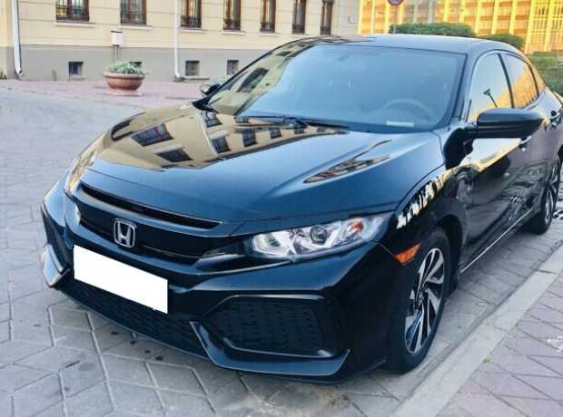 Honda Civic X, 2017, пробег 179000 км