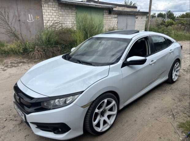 Honda Civic X, 2017, пробег 185000 км