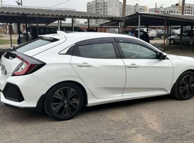 Honda Civic X, 2017, пробег 98000 км