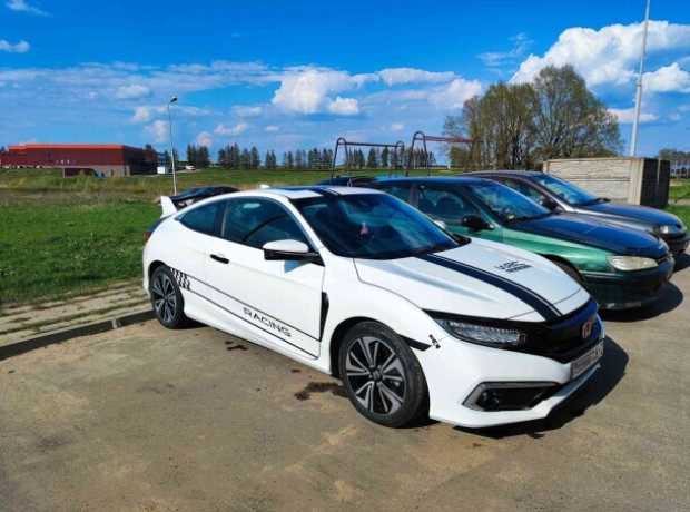 Honda Civic X, 2019, пробег 64000 км